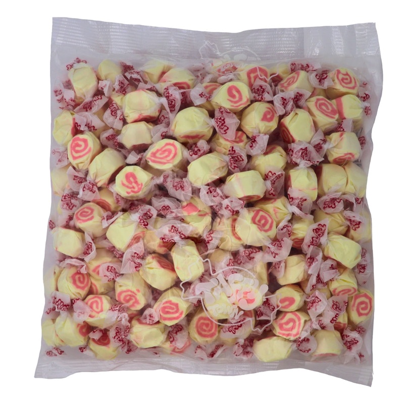Salt Water Taffy Strawberry Cheesecake – 2.5lb